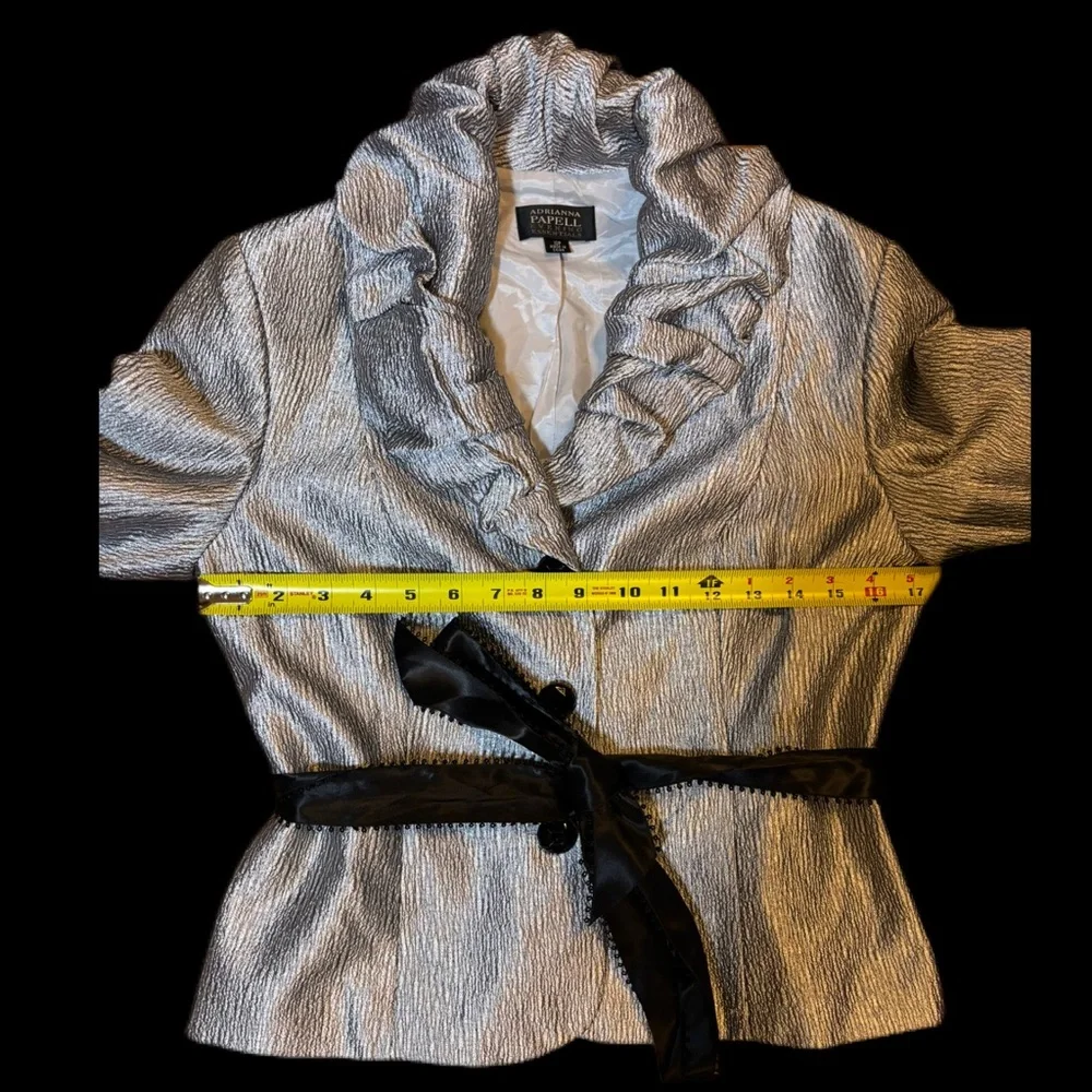 Adrianna Papell Evening Essentials Silver Metallic Ruffle Evening Jacket 10P - Picture 4 of 9